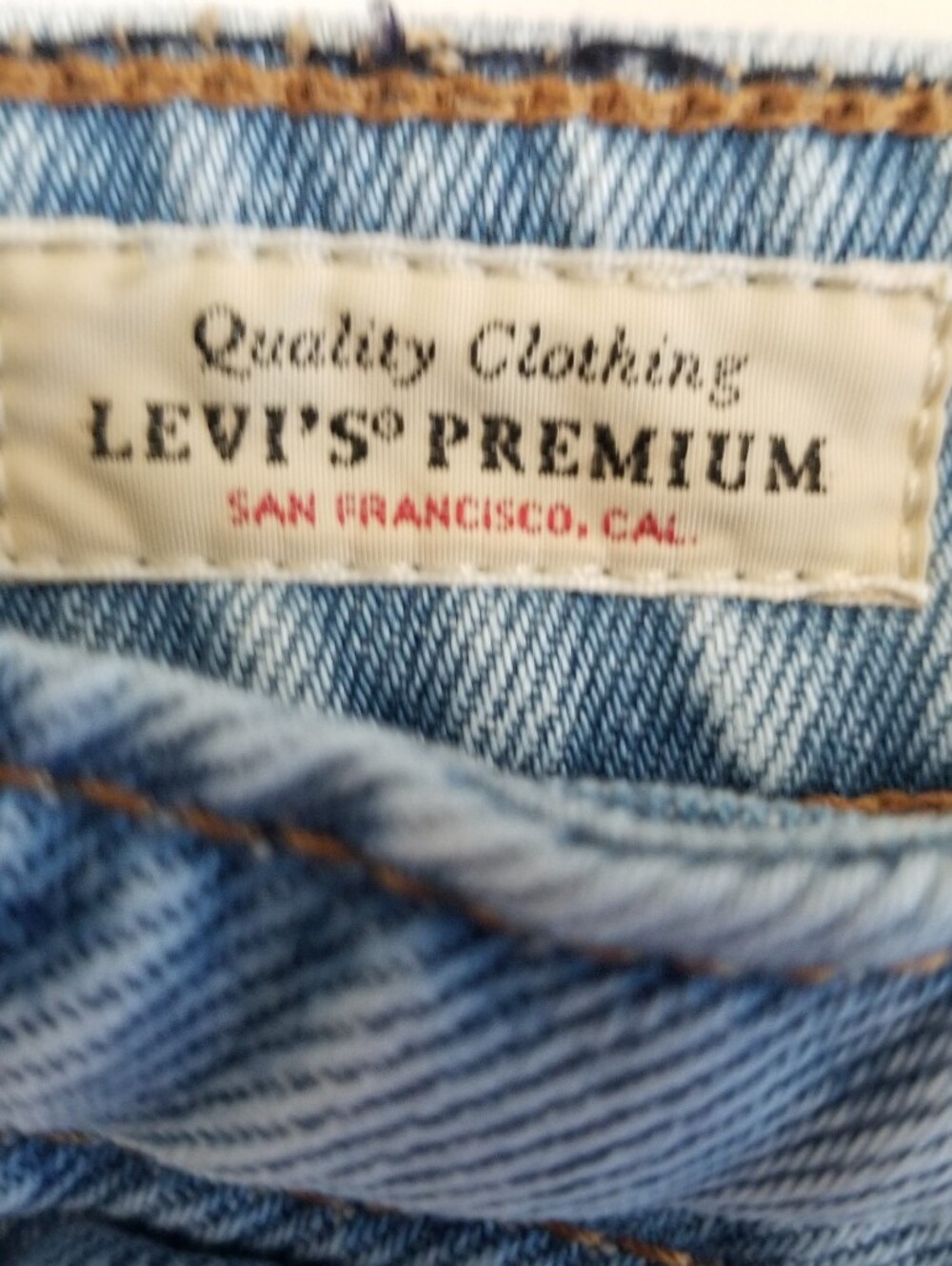 Levi's Low Loose Jeans Size 28 - Picture 7 of 8